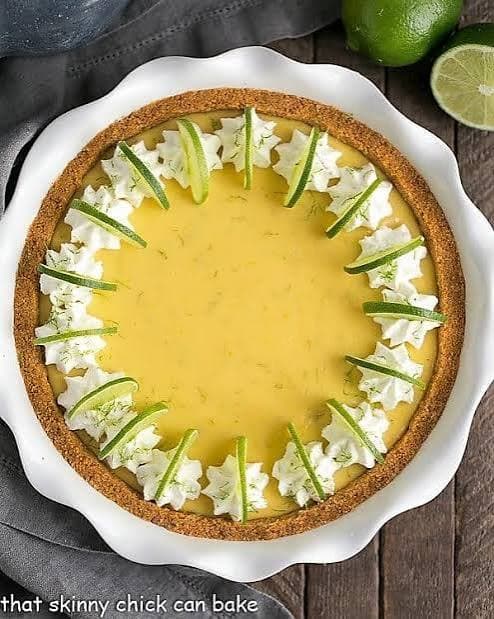 Authentic Key Lime Pie with Graham Cracker Crust (9-inch Round)